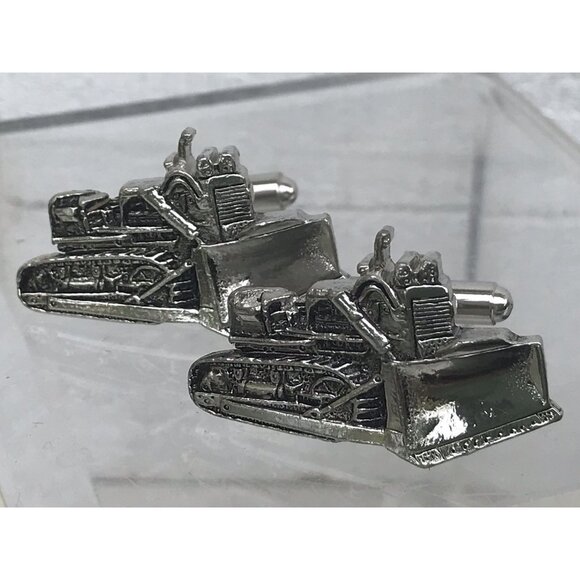 Vtg CATERPILLAR D7C BULLDOZER Tractor Advertising Machinery 80s Cuff Links DOZER - Picture 1 of 5